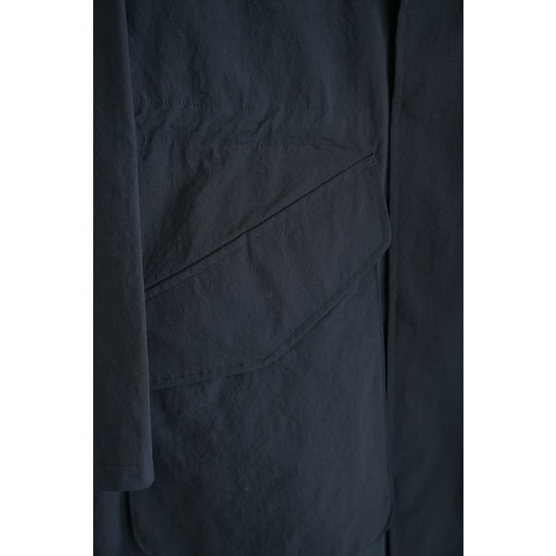 The CLASIK SHRINKED NYLON TAFFTA HUNTING MAC |