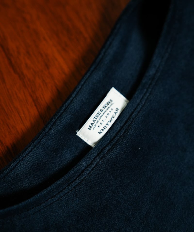 MAATEE&SONS SUVIN VELOUR BOAT TEE | MusterWerk MAATEE&SONS SUVIN VELOUR BOAT TEE | MusterWerk