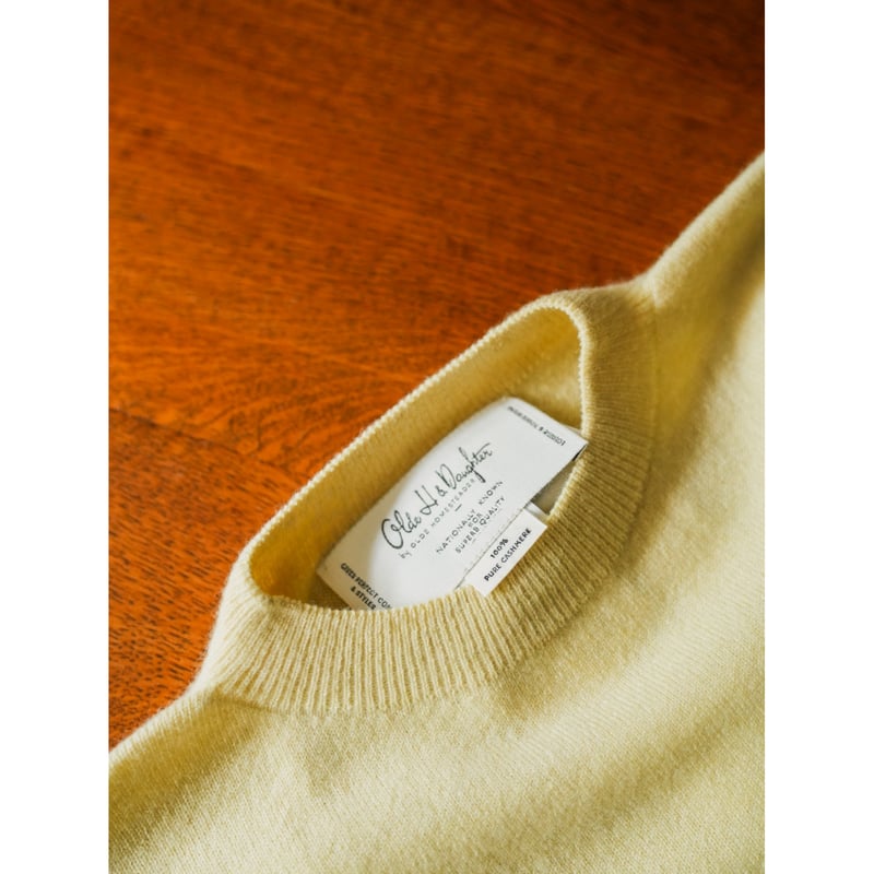Olde H & Daughter AGED CASHMERE PLAIN STITCH CR