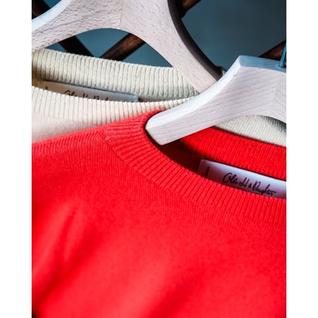 Olde H & Daughter AGED CASHMERE PLAIN STITCH CREW NECK P/O