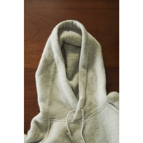MAATEE&SONS Ex. CASHMERE PILE HOODIE "m&m"⁣
