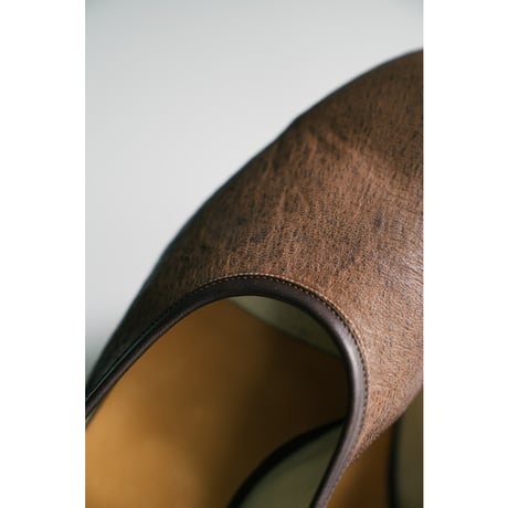Post Production Face Sandal