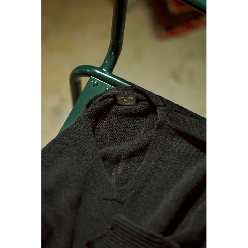 MAATEE&SONS Ca/M/S LOOSE V SWEATER | MusterWerk