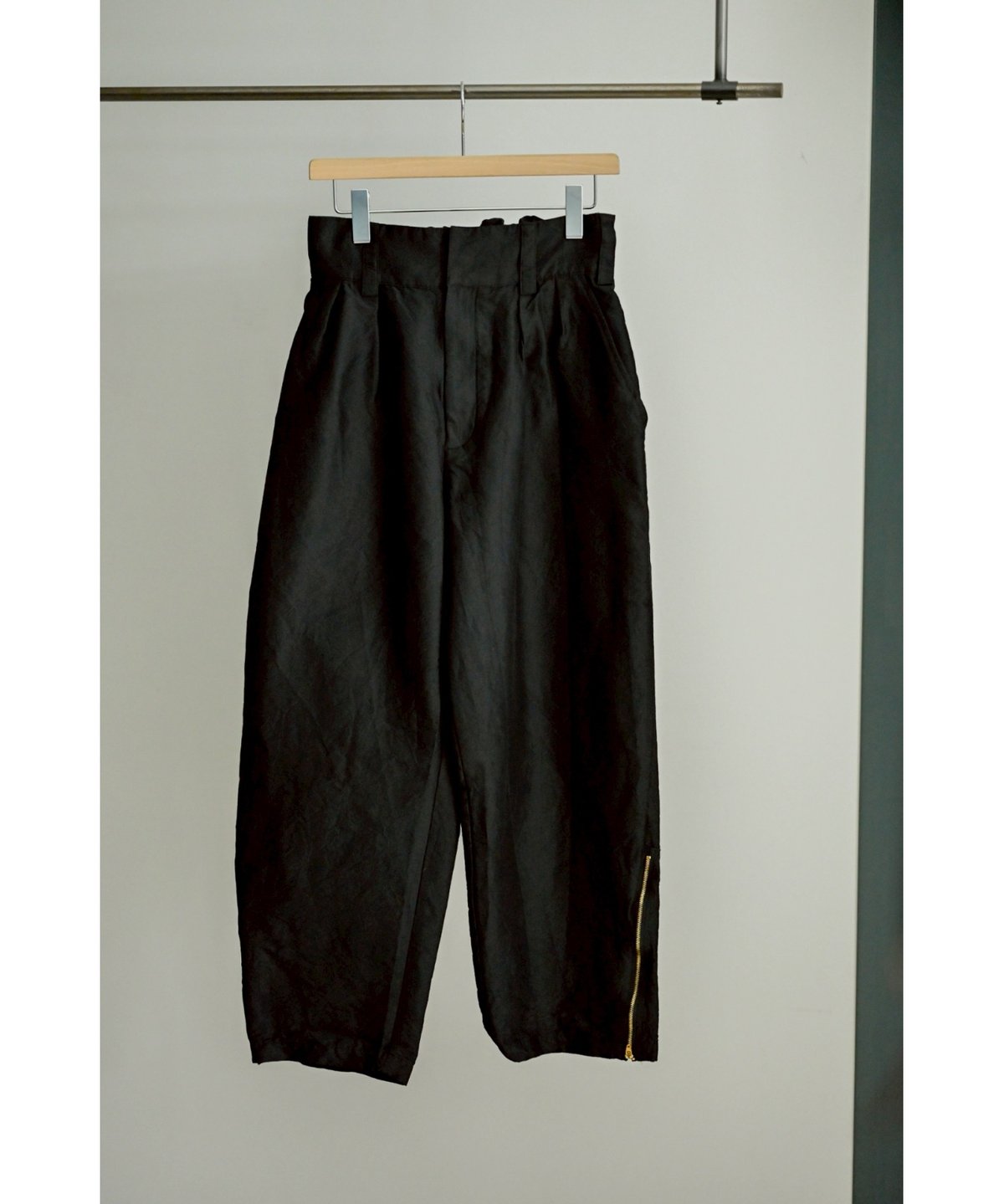 barbell object zipper pt | MusterWerk