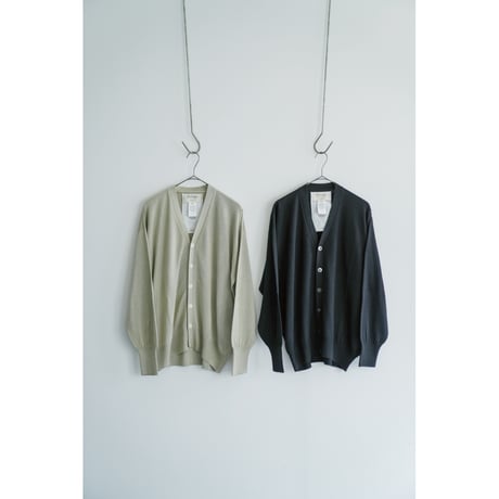Olde H & Daughter SILK PLAIN STITCH CARDIGAN