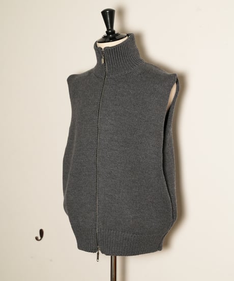 Olde H & Daughter Ex. WOOSTED WOOL DRIVERS KNIT VEST
