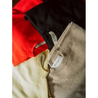Olde H & Daughter AGED CASHMERE PLAIN STITCH CREW NECK P/O