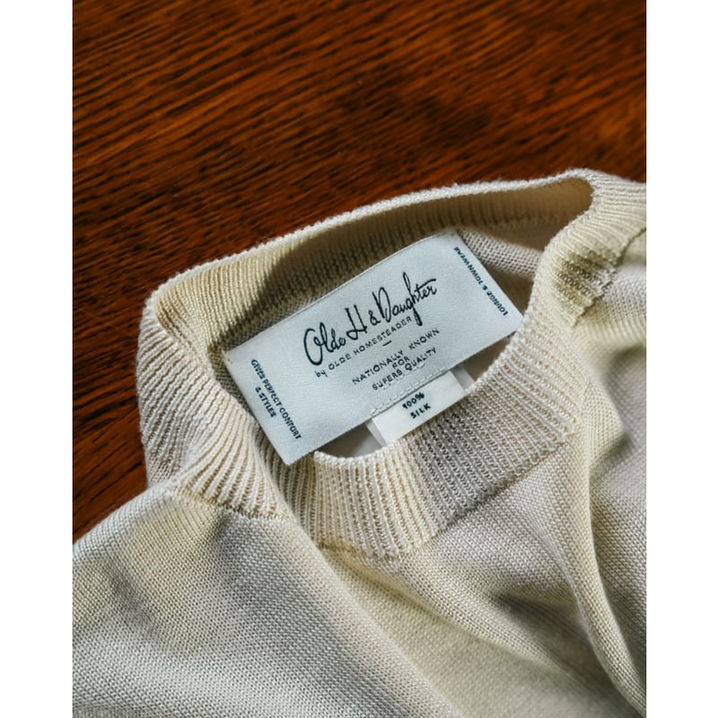 Olde H & Daughter SILK PLAIN STITCH CREW NECK P