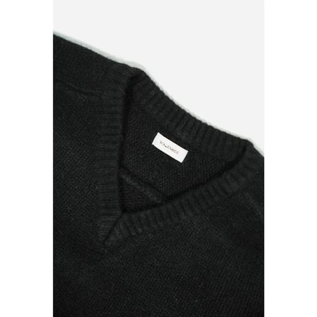 WALENODE "Innocent YAK" Shetland sweater- V
