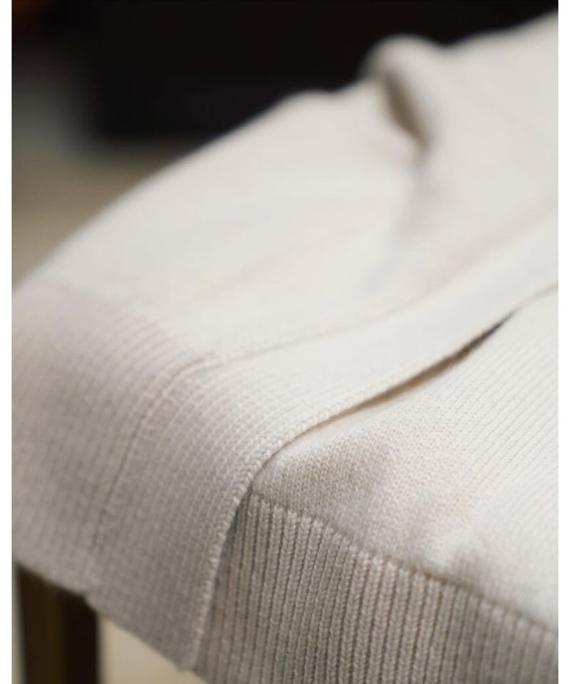 MAATEE&SONS BABY CASHMERE N/B CARDIGAN | Muste