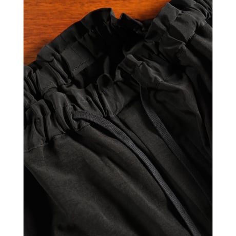 RAINMAKER DOUGI SHORTS "異収縮糸POLY-ACETATE"
