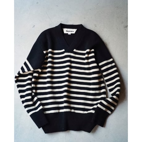 slopeslow HARD TWISTED SHETLAND WOOL V-NECK SWEATER