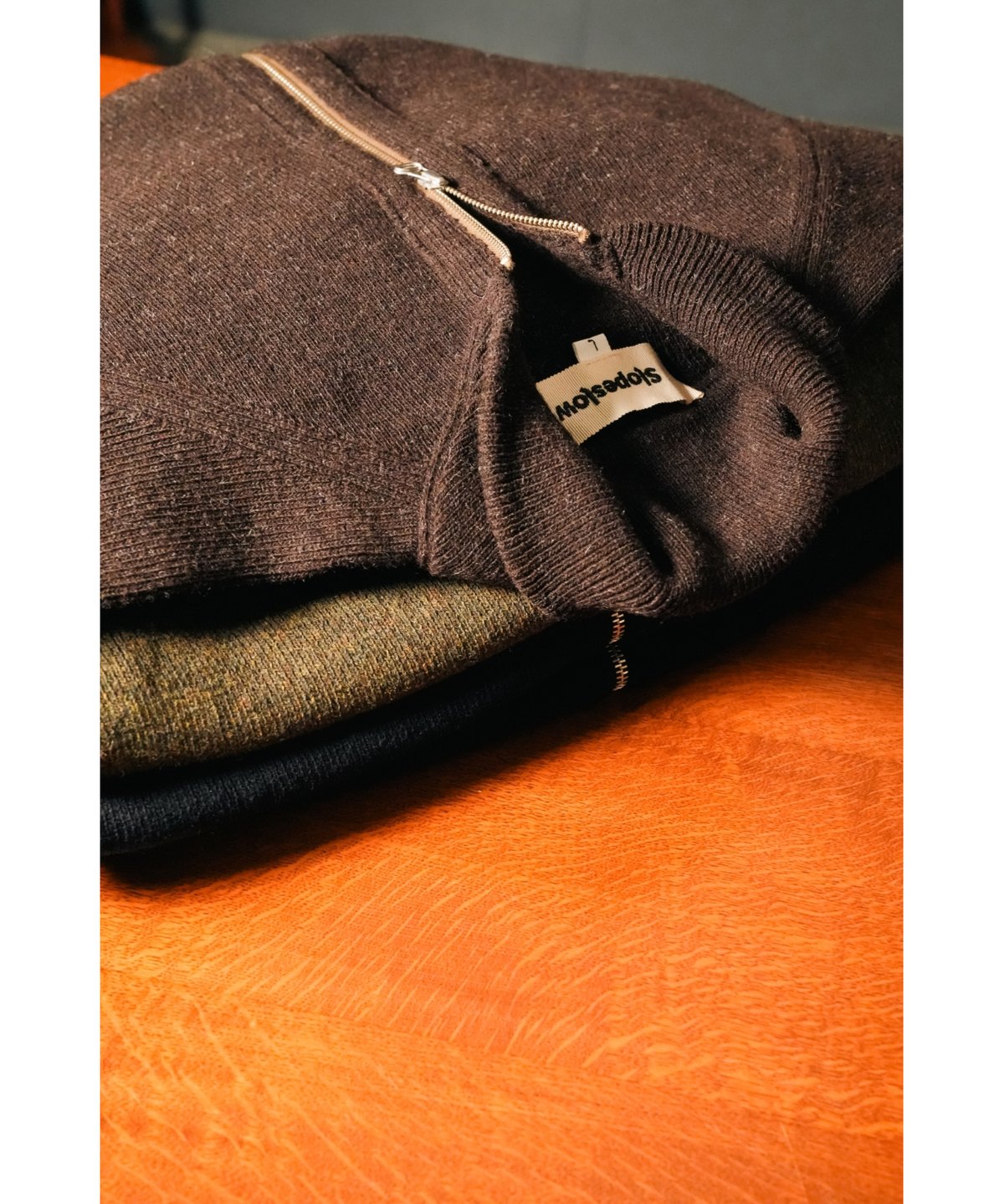 slopeslow HARD TWISTED SHETLAND WOOL TYPE C-2 |
