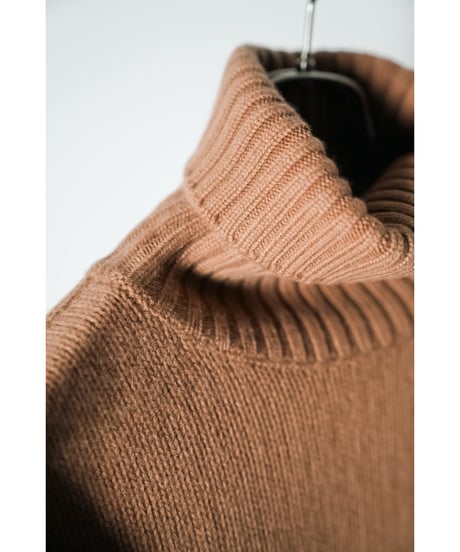 PICEA  BABY CASHMERE TURTLE NECK SWEATER