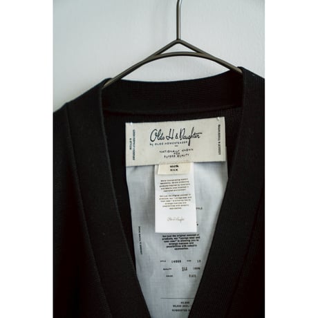 Olde H & Daughter SILK PLAIN STITCH CARDIGAN