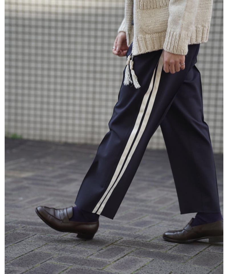 RAINMAKER Ex. PONTE ROMA PLEATED SIDE STRIPES T RAINMAKER Ex. PONTE ROMA PLEATED SIDE STRIPES T