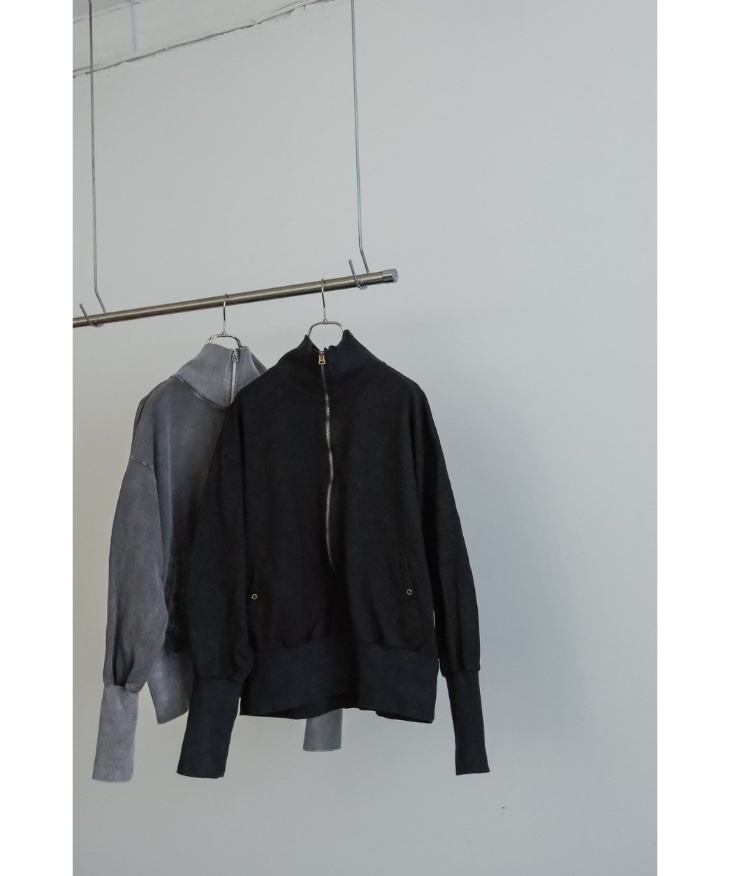 barbell object zip sweat | MusterWerk barbell object zip sweat | MusterWerk