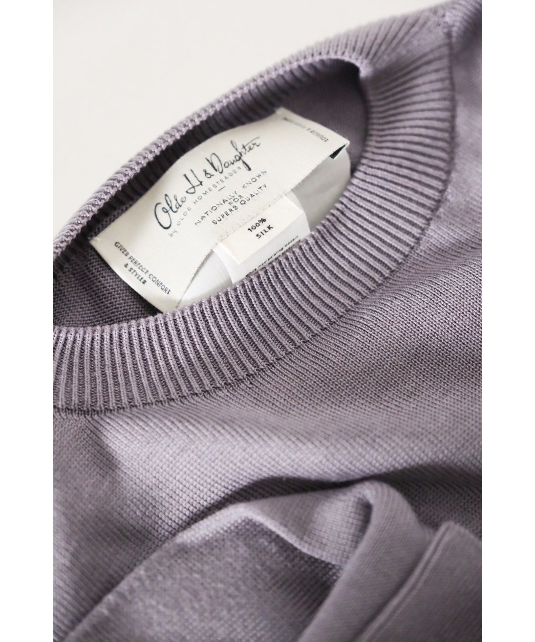 Olde H & Daughter SILK PLAIN STITCH CREW NECK P