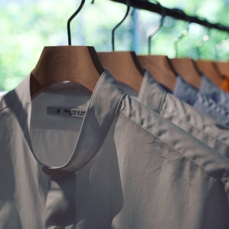 MAATEE&SONS "ELIZABETH" SEA ISLAND COTTON BAND COLLAR SHIRTS