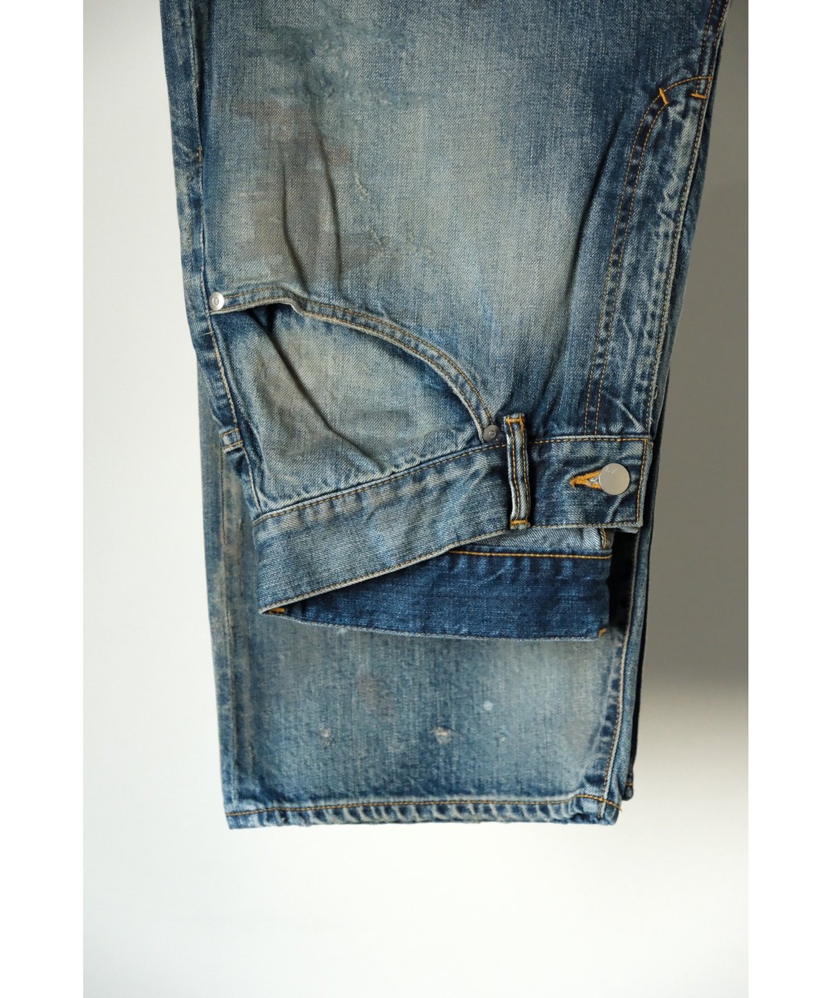 ANCELLM AGING TAPERED 5P DENIM PANTS | MusterWerk