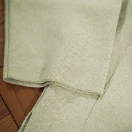 The CLASIK V NECK CARDIGAN