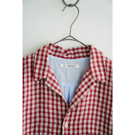 MAATEE&SONS SHORT SLEEVE GURIGURI