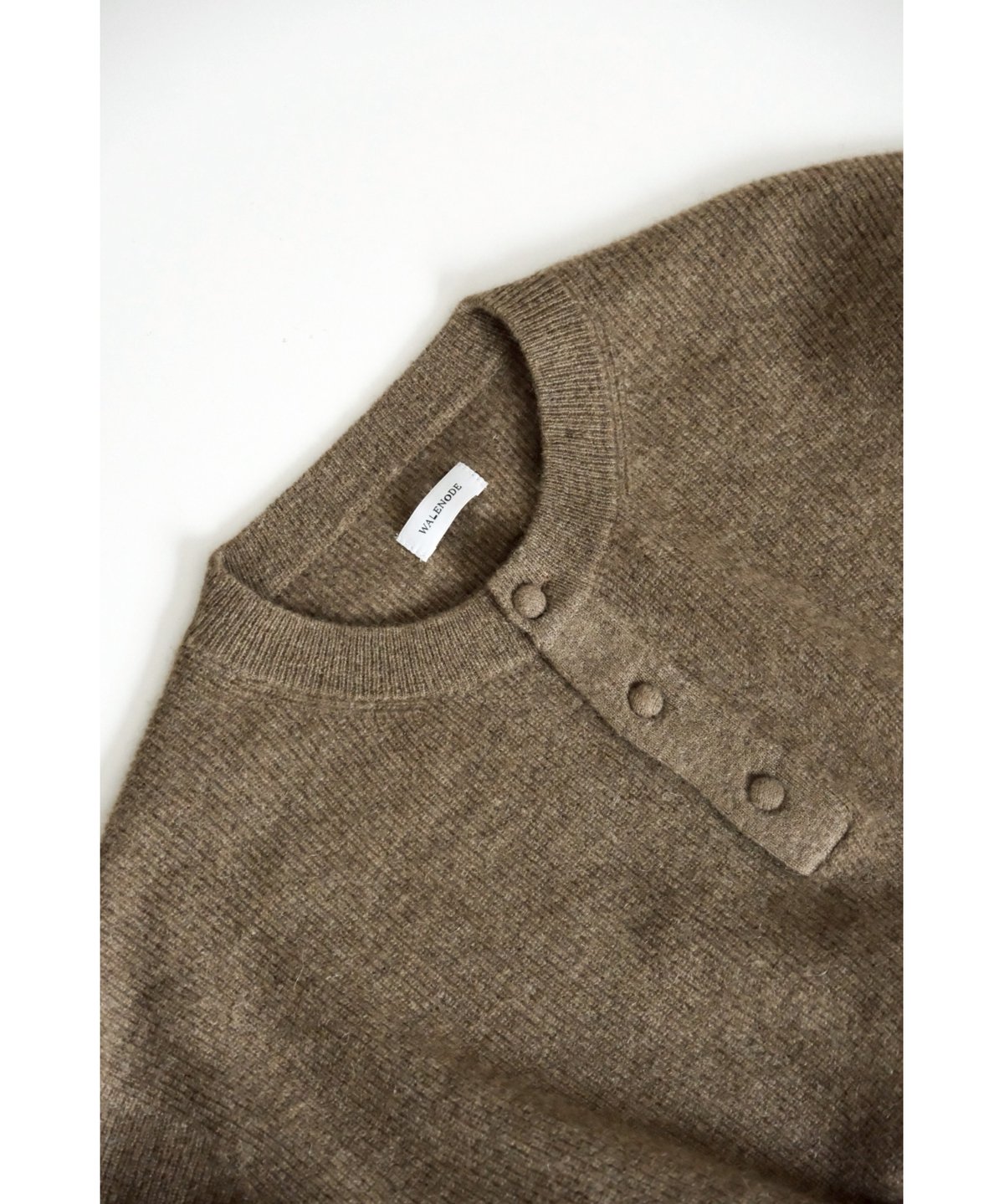 WALENODE innocent YAK Henley-neck sweater | Mu