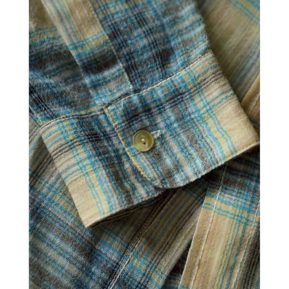 689981d62d2599444329e047