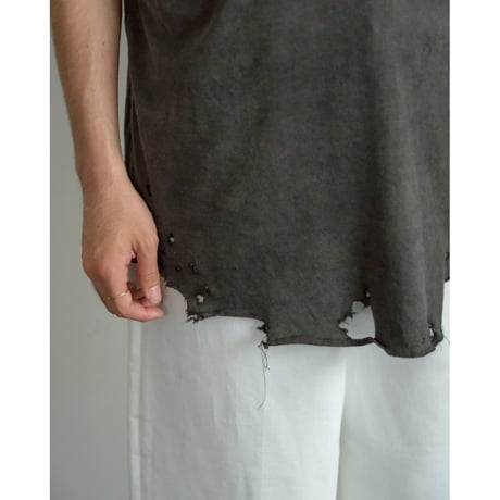 ANCELLM DAMAGE TANK TOP