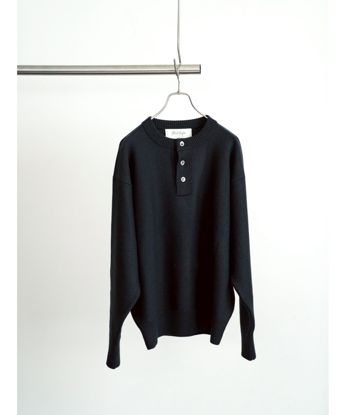 Olde H & Daughter WOOSTED WOOL HENLEY NECK P/O