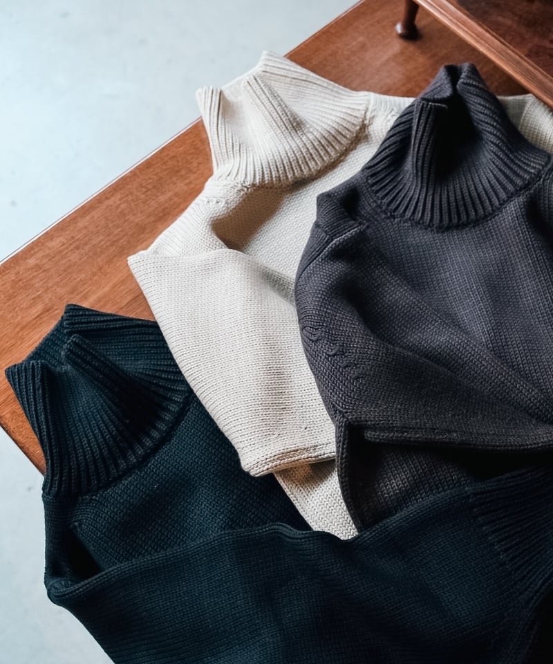 Olde H & Daughter WOOSTED WOOL TURTLE NECK P/O