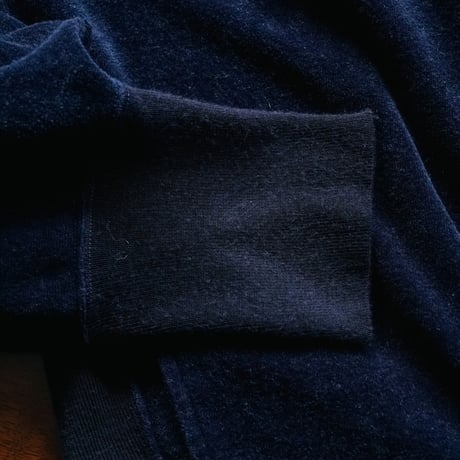 MEDIUM SPORTSWEAR WARMUP TOP V "RC DURENE VELOUR"
