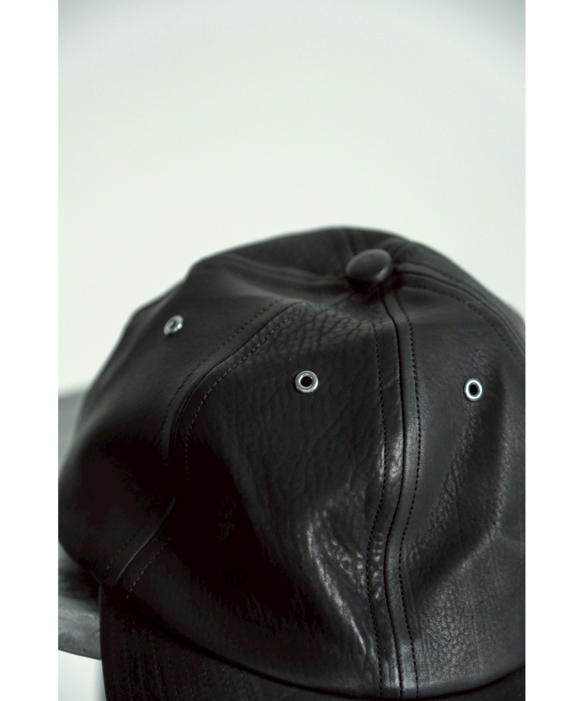 希少 ulterior 6パネルカウレザーキャップ 本革 古着 ULTERIOR Ex. LEATHER 6 PANELED CAP | MusterWerk