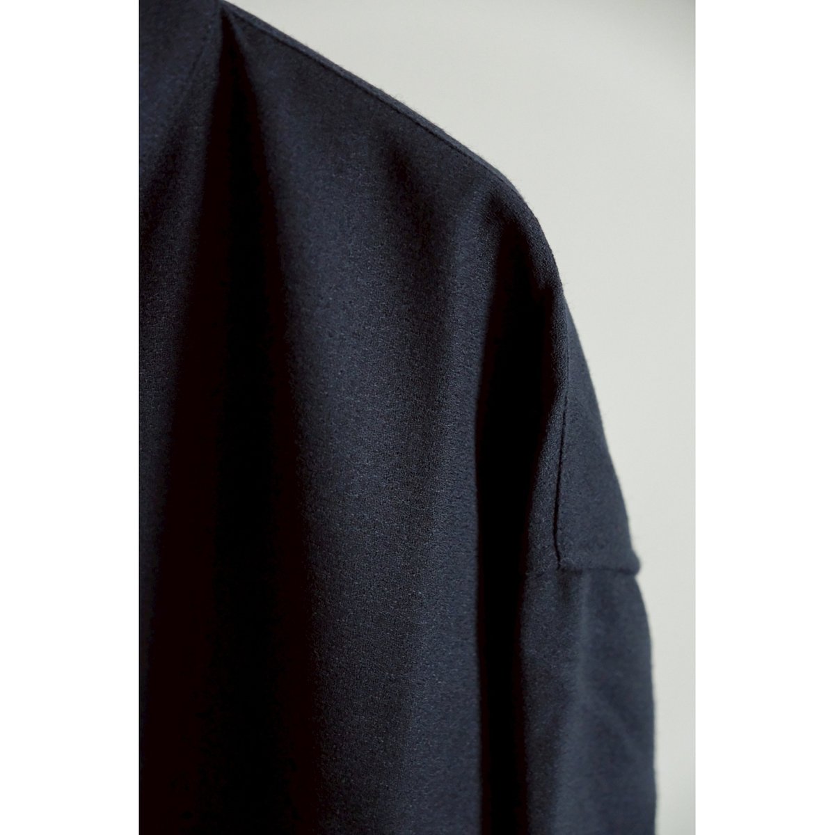LEA BOBERG CL SHIRT - BRITISH WOOL CREPE | Must