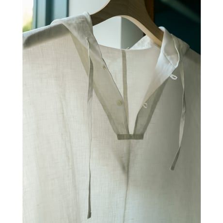 MAATEE&SONS Ex. "150/- ROYAL OLYMPIC LINEN FILAMENT SILK COVERING" SHIRTS HOODIE