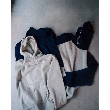 MAATEE&SONS Ex. SUPER160's WOOL PILE HOODIE "m&m"⁣
