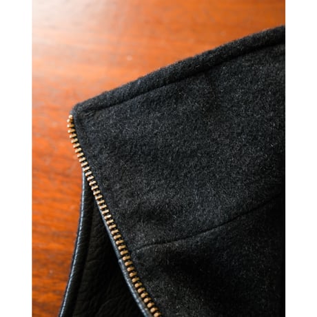 MAATEE&SONS DEAR LEATHER VEST 裏カシミヤ
