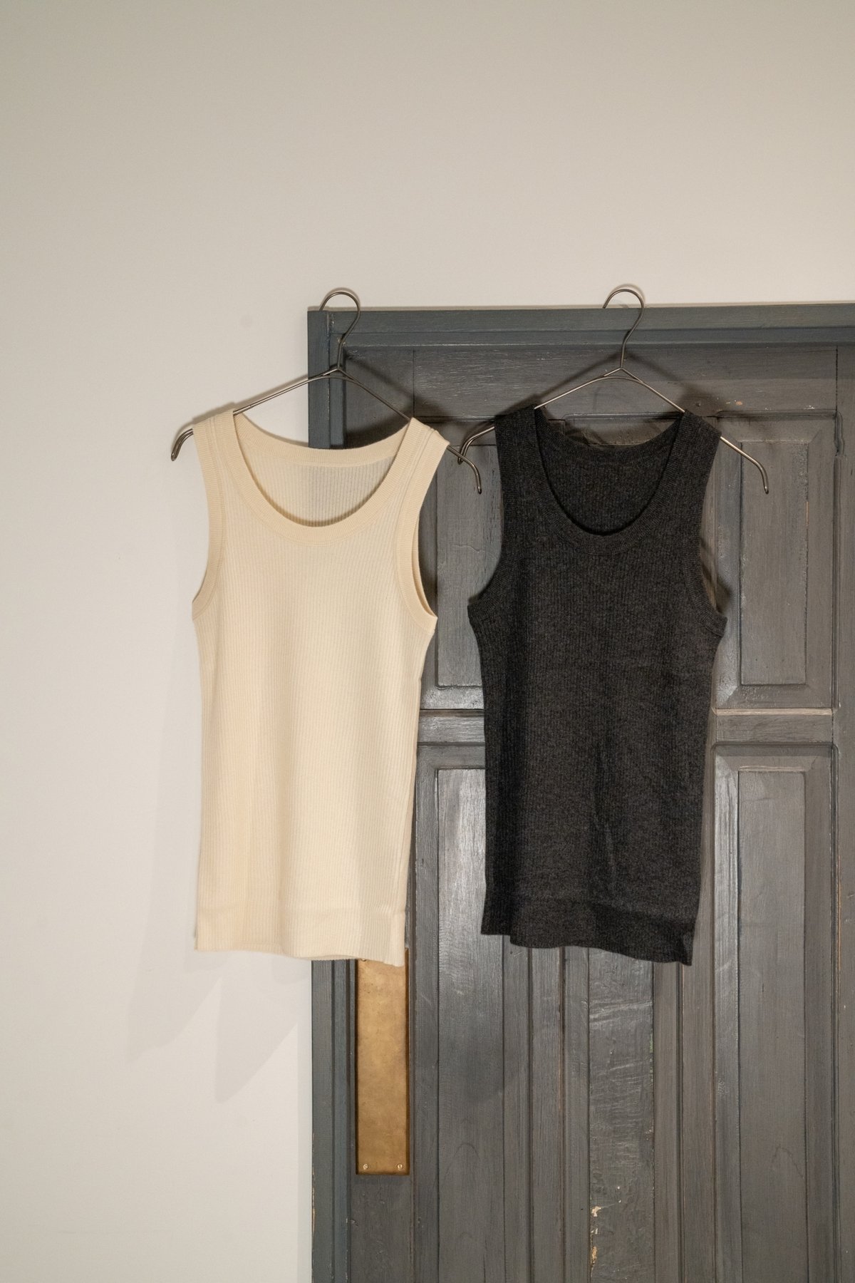 トップス PICEA Ex. BABY CASHMERE RIB TANK TOP PICEA Ex. BABY CASHMERE RIB TANK TOP | MusterWerk
