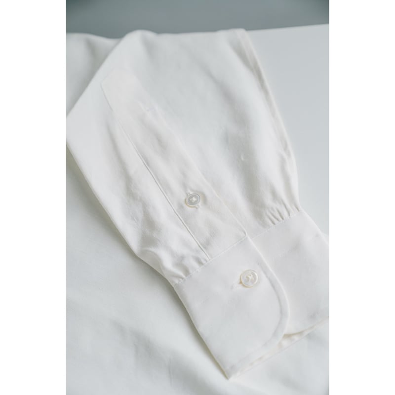 MAATEE&SONS SEMI WIDE SPREAD SHIRTS 