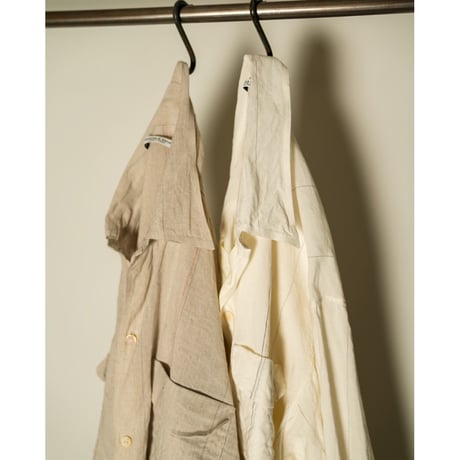 MAATEE&SONS NOT A PLAIN SHIRTS