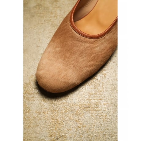 Post Production Ex. Hair Calf Face Sandal