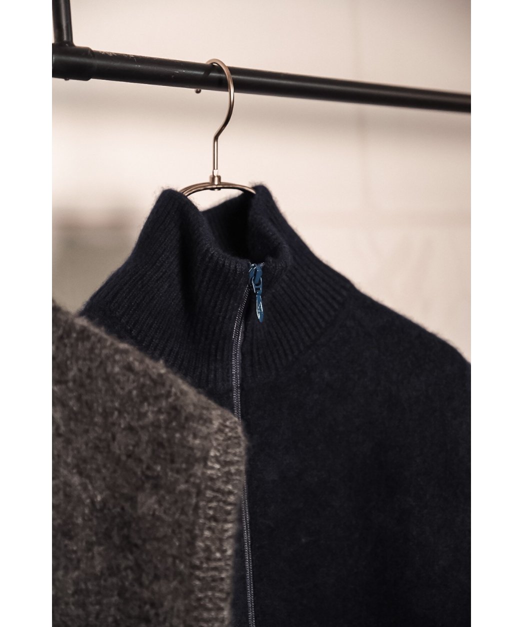 MAATEE&SONS CASHMERE 強圧縮 ZIP VEST 