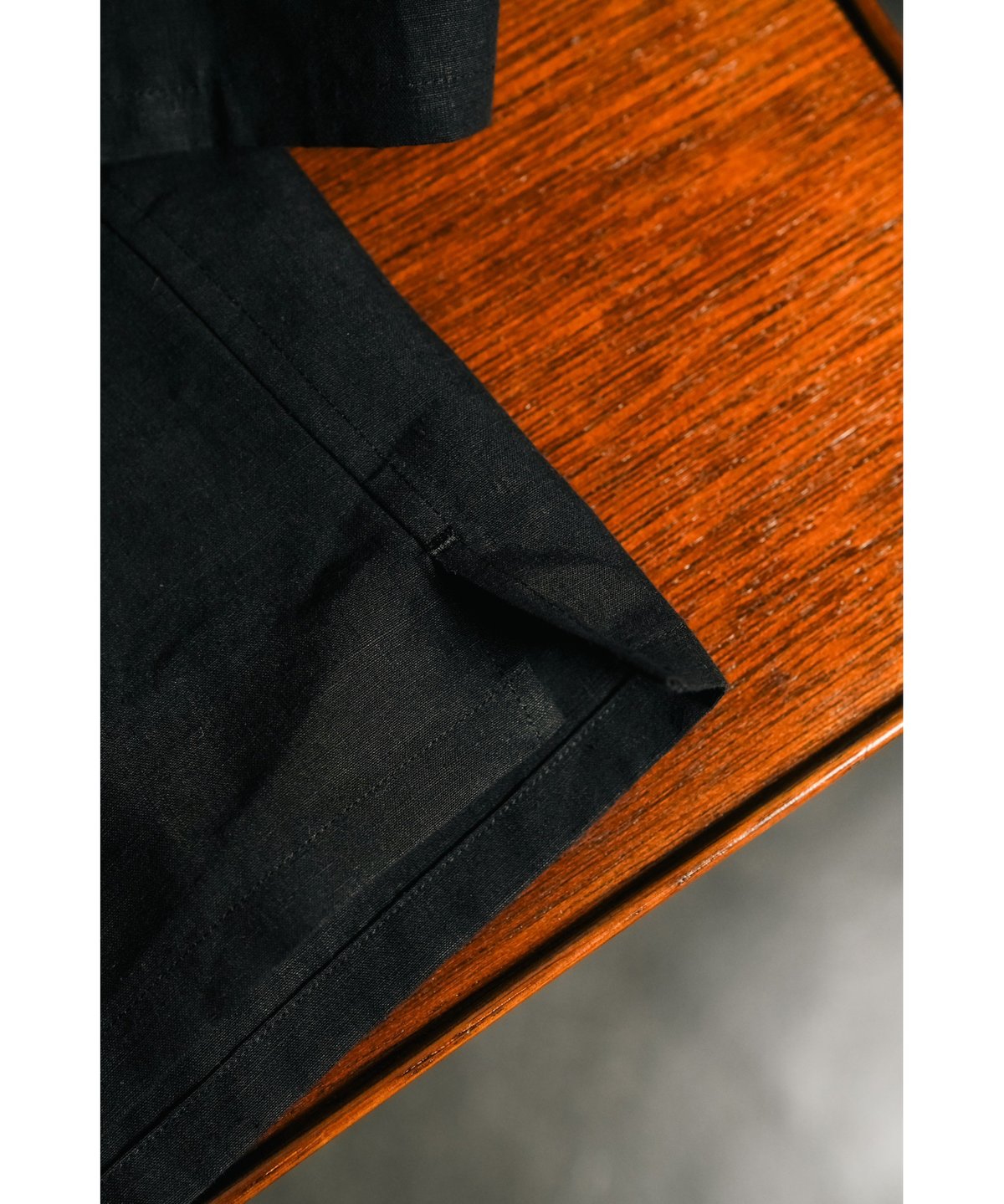 THE CLASIK CLASSIC LINEN POPLINE SHARK COLLAR S