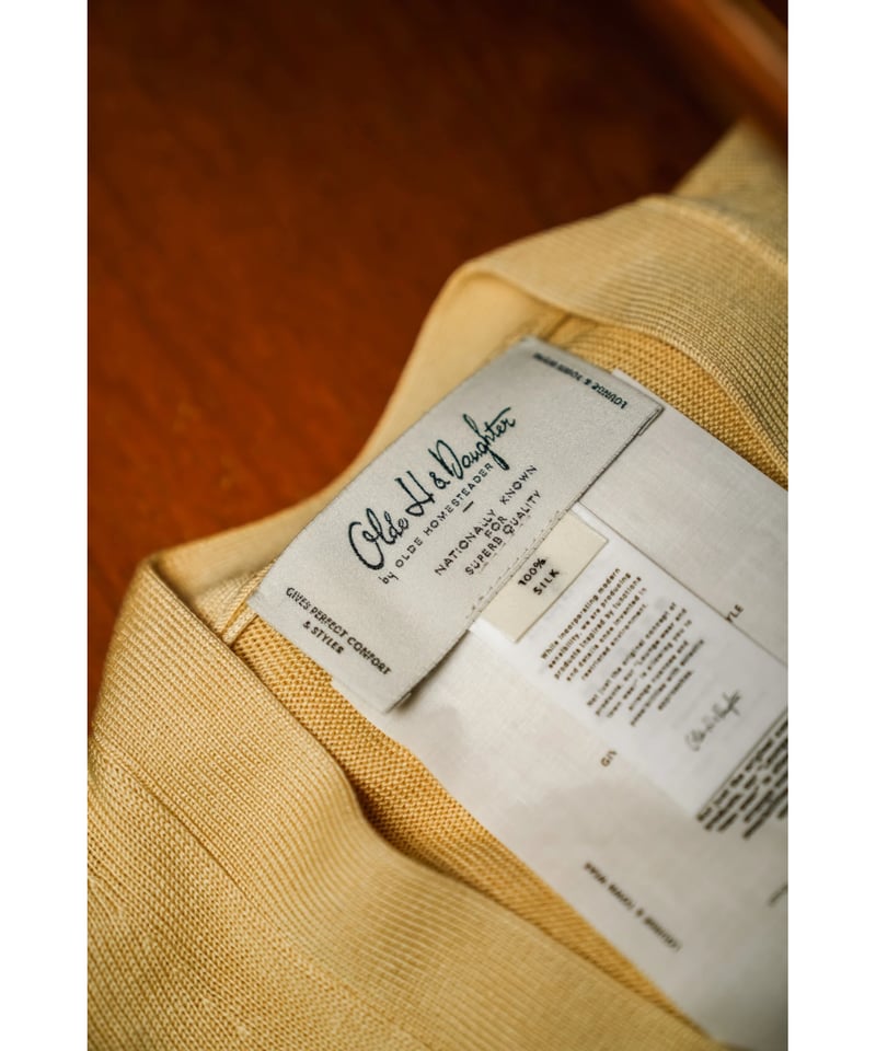 Olde H & Daughter Ex. GOLDEN SILK PLAIN STITCH 