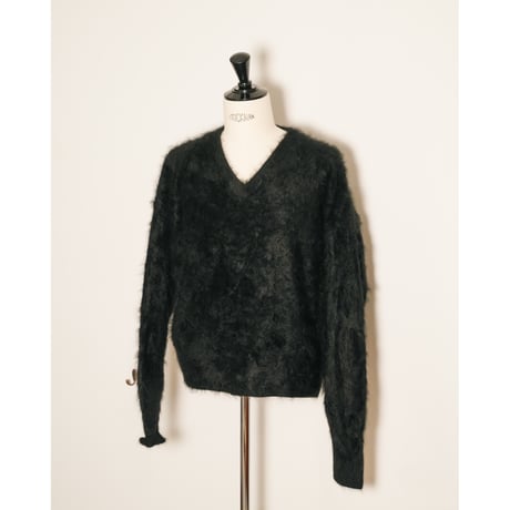 Olde H & Daughter FUR CASHMERE V-NECK KNITWEAR