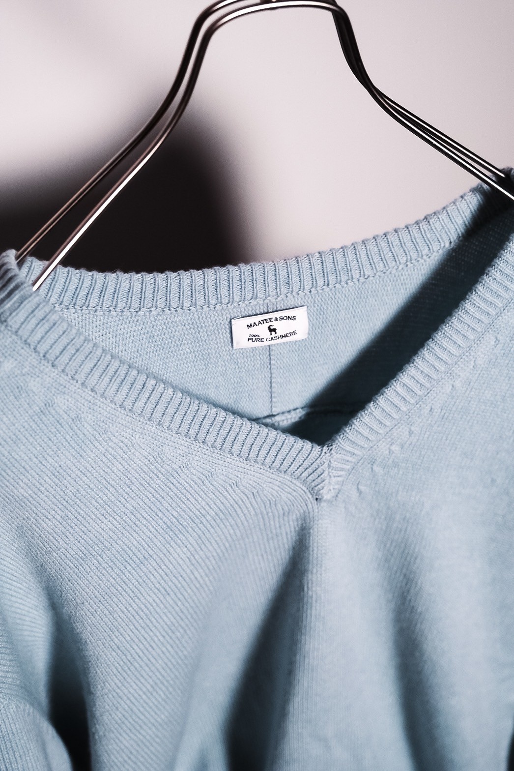 MAATEE&SONS ド度詰めCASHMERE V/N SWEATER | MusterWerk MAATEE&SONS ド度詰めCASHMERE V/N SWEATER | MusterWerk