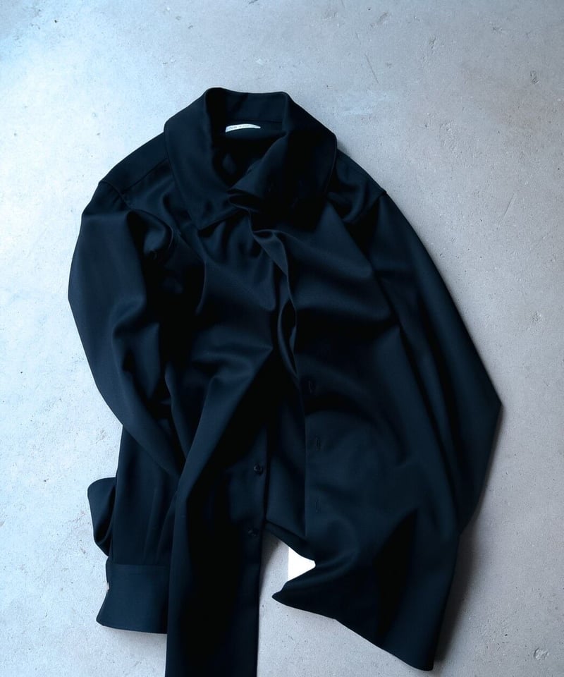 NICENESS LAURENCE | MusterWerk