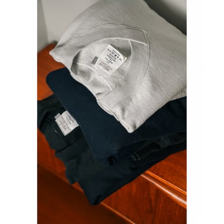 MEDIUM SPORTSWEAR WARMUP TOP V "HARD LOOPBACK"