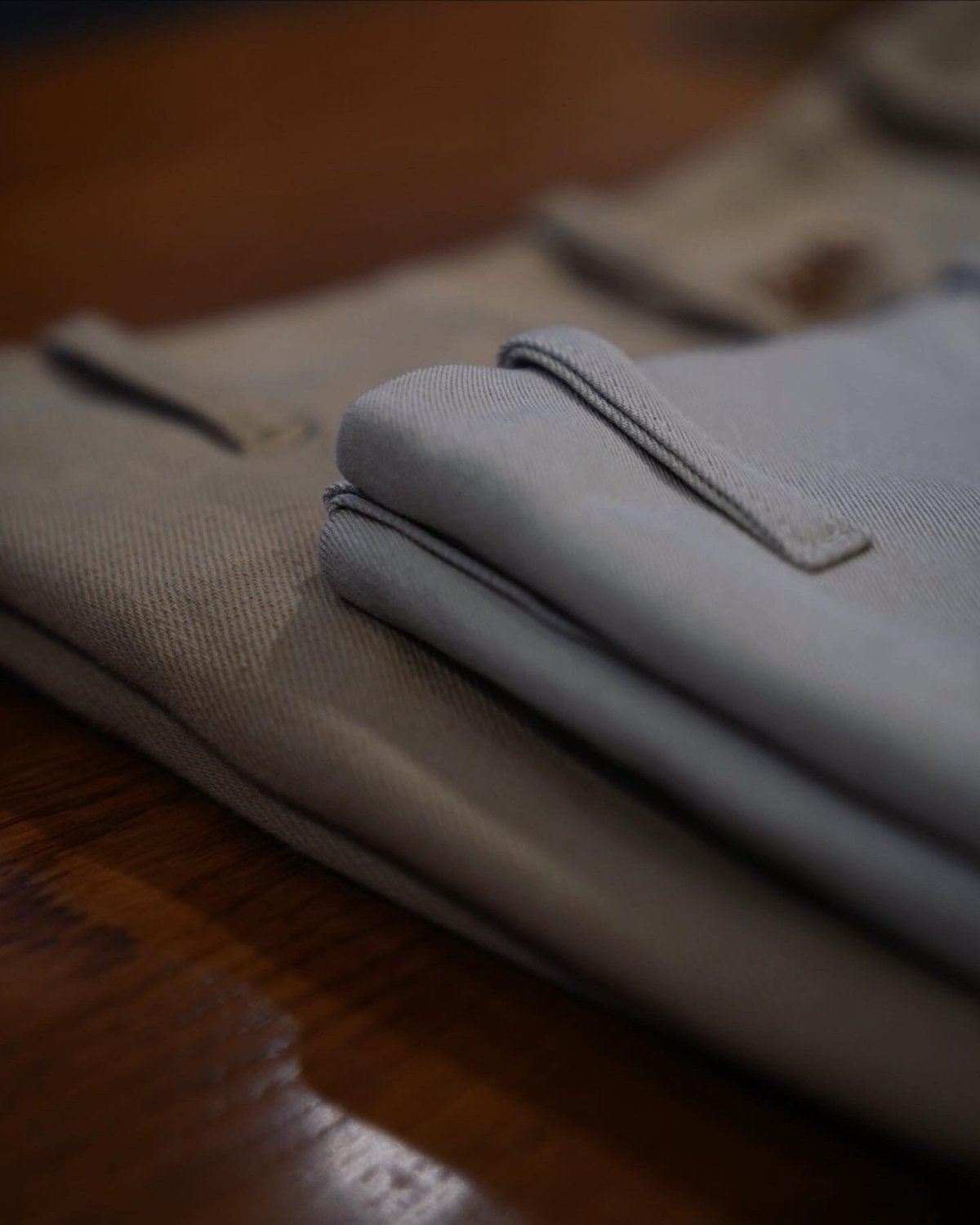 MAATEE&SONS LUXE CHINO | MusterWerk MAATEE&SONS LUXE CHINO | MusterWerk