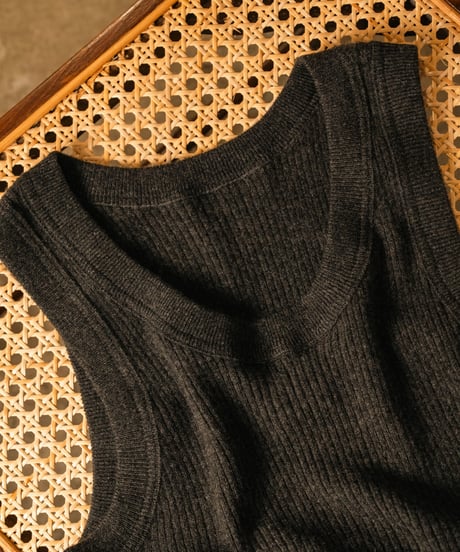 PICEA Ex. BABY CASHMERE RIB TANK TOP